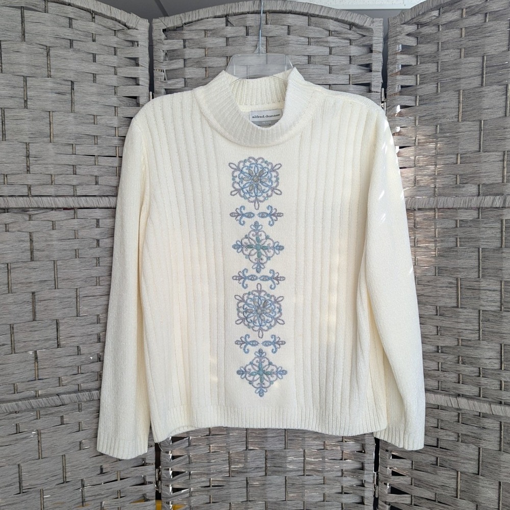 Vtg Sweater Ivory Embroidered Beaded Medallion Mock Neck Sz PL *READ